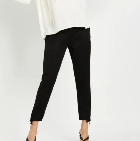 Jessica Simpson Black Tencel Maternity Crop Pants Size Large - Picture 3 of 12